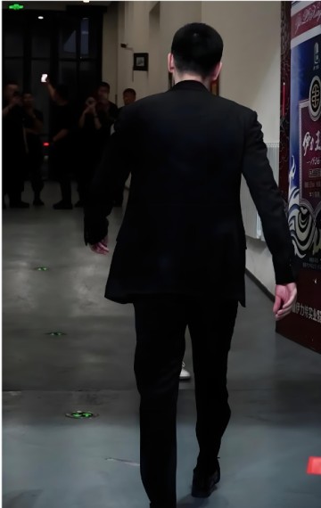 博万体育-杨鸣辞职，辽篮一个时代结束！